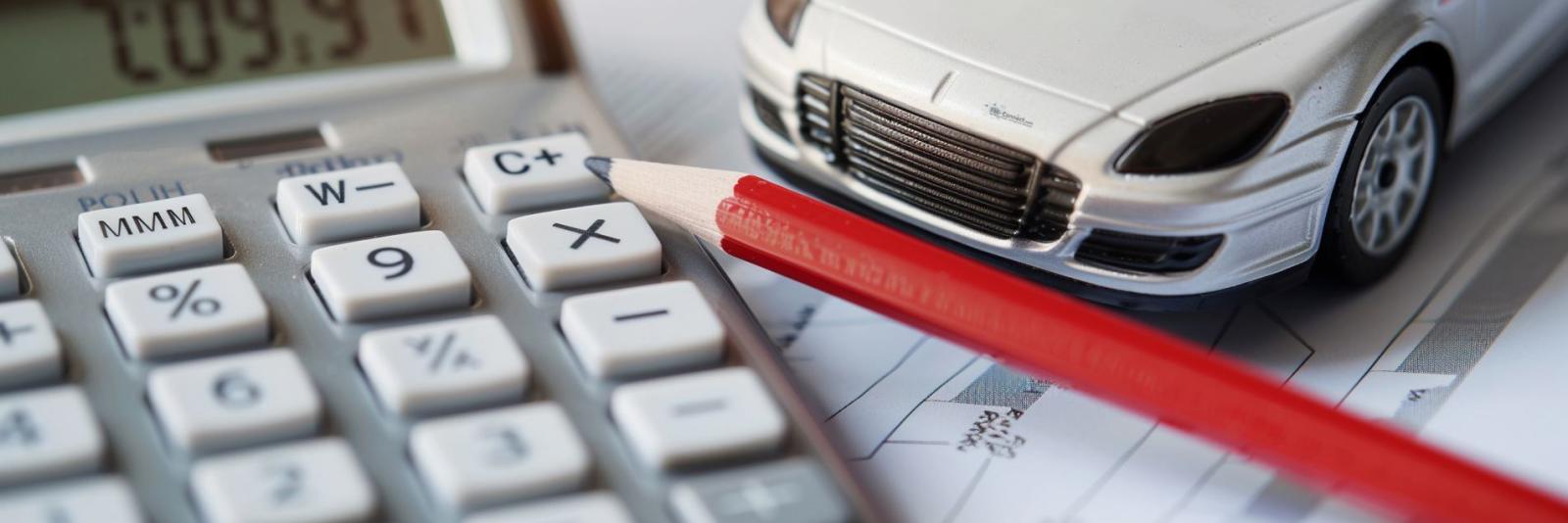 Ein Artikel beschreibt, wie ein Unternehmen durch die Nutzung von Corporate Carsharing seine Mobilitätskosten und den Verwaltungsaufwand erheblich reduzieren konnte